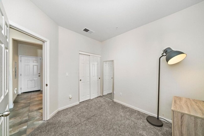 Building Photo - 8430 Crystal Walk Cir