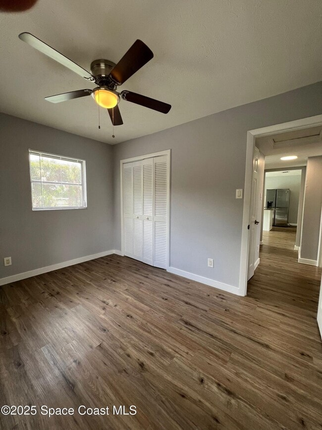 Building Photo - 1221 Cypress Ln