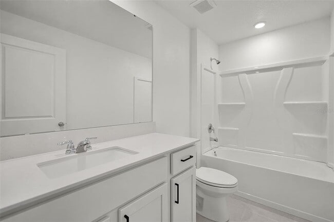 Building Photo - 2711 Pioneer Trl