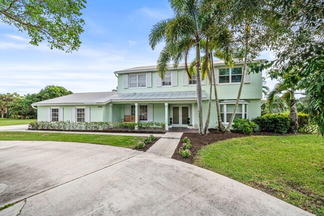 Building Photo - 864 Whippoorwill Row