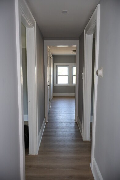 Building Photo - 49 Gurdon St