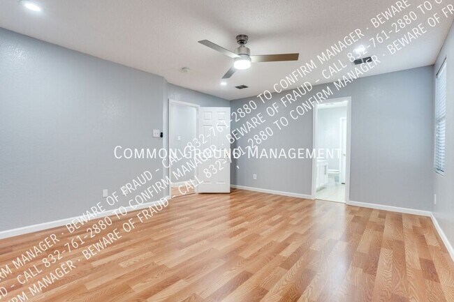 Building Photo - 615 Ragwood Rd