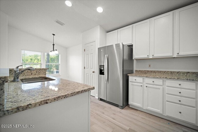 Building Photo - 12391 Cadley Cir