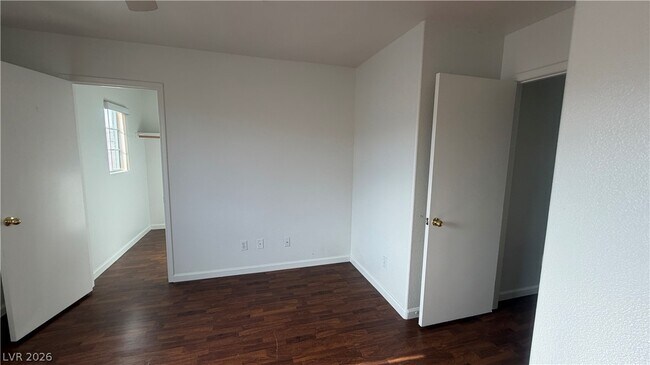 Building Photo - 5328 Desert Columbine Ct