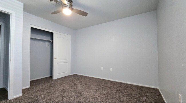 Building Photo - 2325 Windmill Pkwy