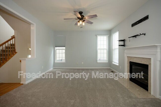 Building Photo - 6004 Abernethy Ln
