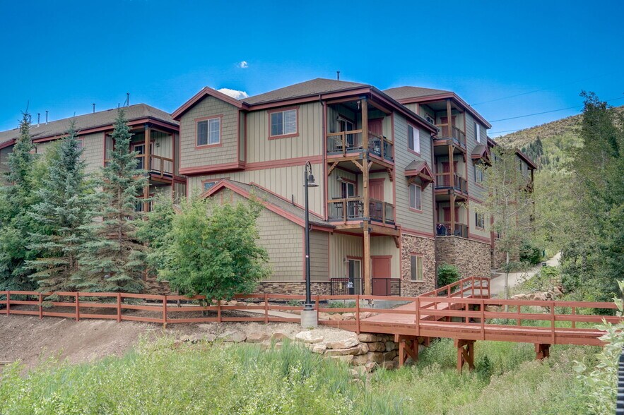 Building Photo - 5519 Lillehammer Ln