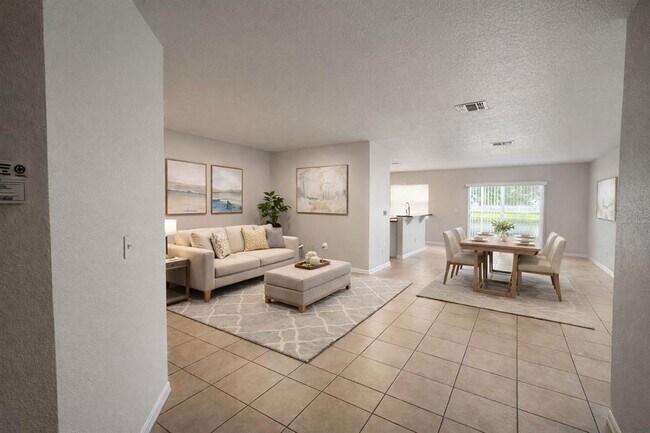 Building Photo - 572 Cresting Oak Cir