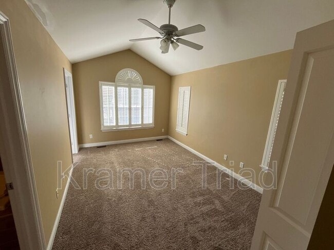 Building Photo - 41472 Glade Rd