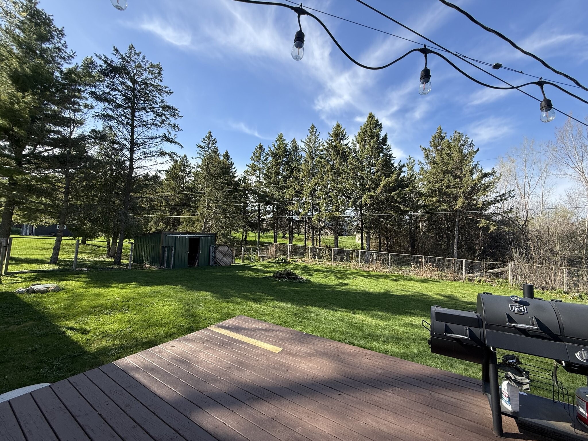 Building Photo - W3798 Highview Dr