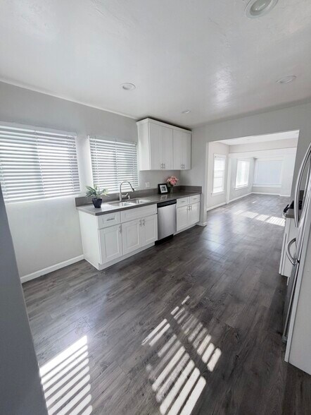 Building Photo - 4117 Jamul Ave