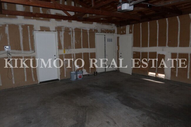 Building Photo - Greenhaven 3 Bedroom, 2 Bath Home