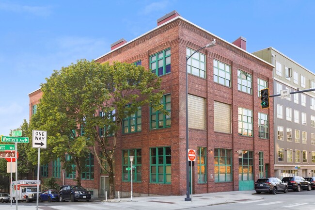 Building Photo - Industrial Belltown Loft with Roof Top Dec...