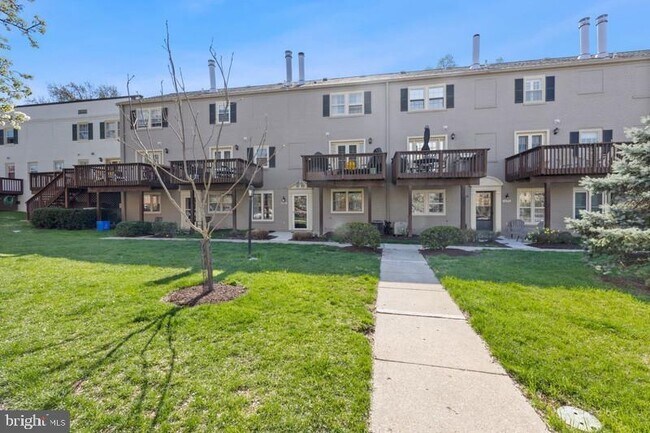 Building Photo - 6722 Offutt Ln