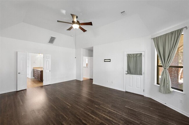 Building Photo - 176 Crampton Cove