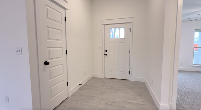 Building Photo - 3700 N Wiley Dr