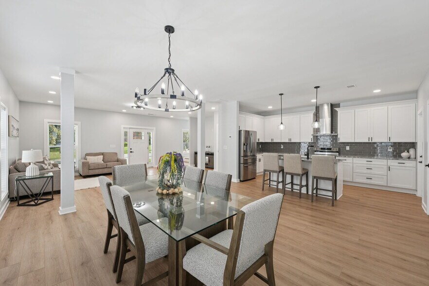 Building Photo - 3189 Jackson St