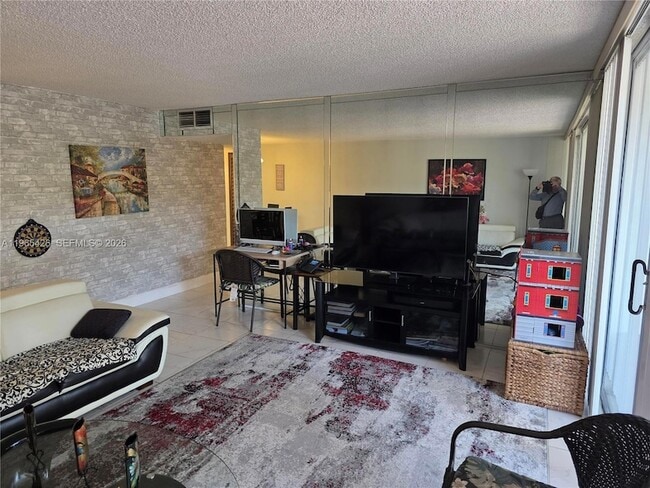 Building Photo - 3771 Environ Blvd