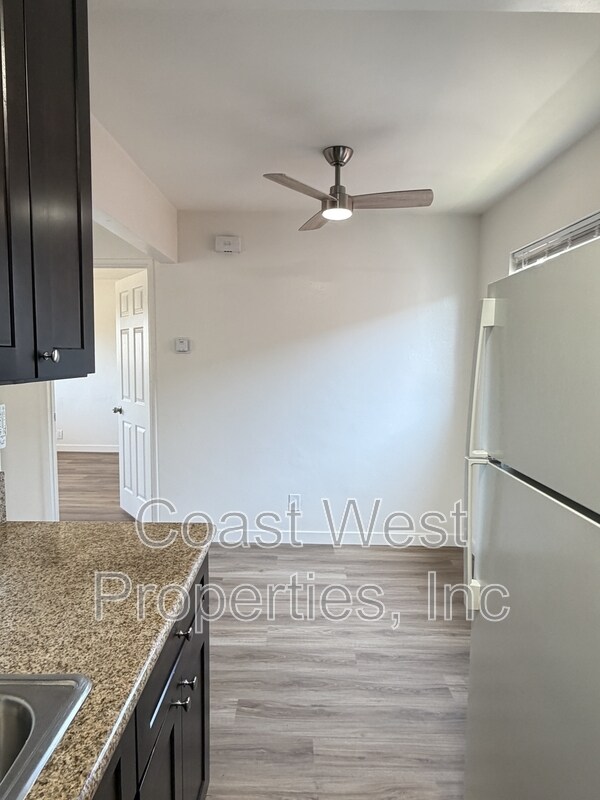 Building Photo - 816 S Orange Ave