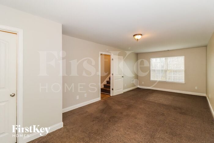 Building Photo - 2224 Smallwood Springs Dr