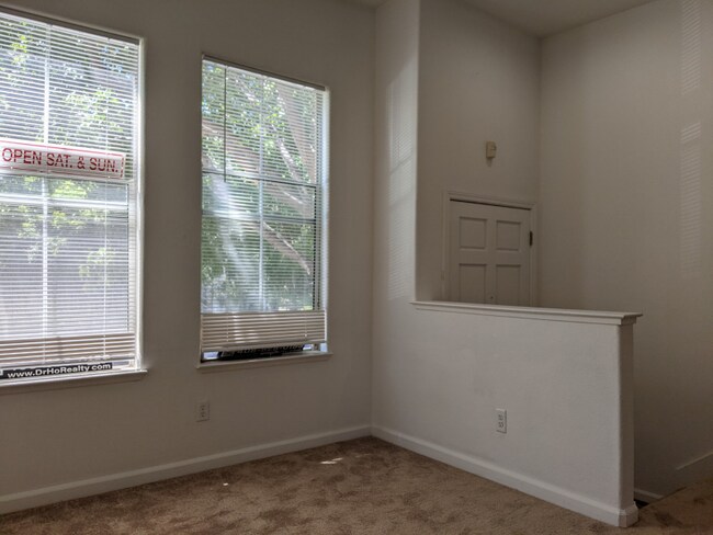 Building Photo - 129 Pacchetti Way