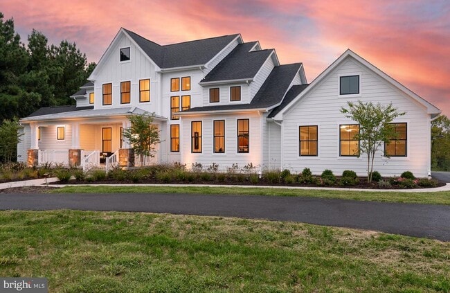 Building Photo - 28838 Jennings Rd