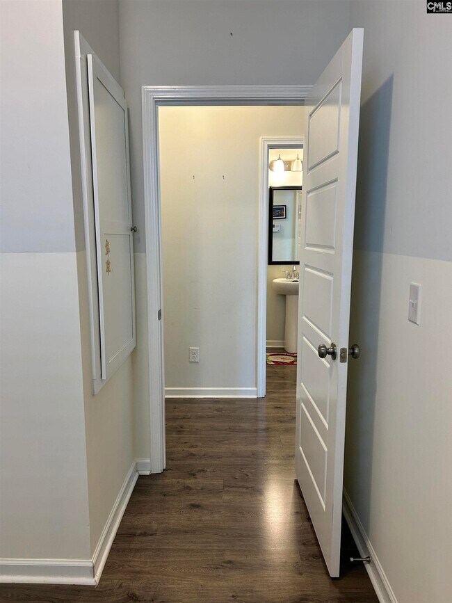 Building Photo - 309 Lanyard Ln