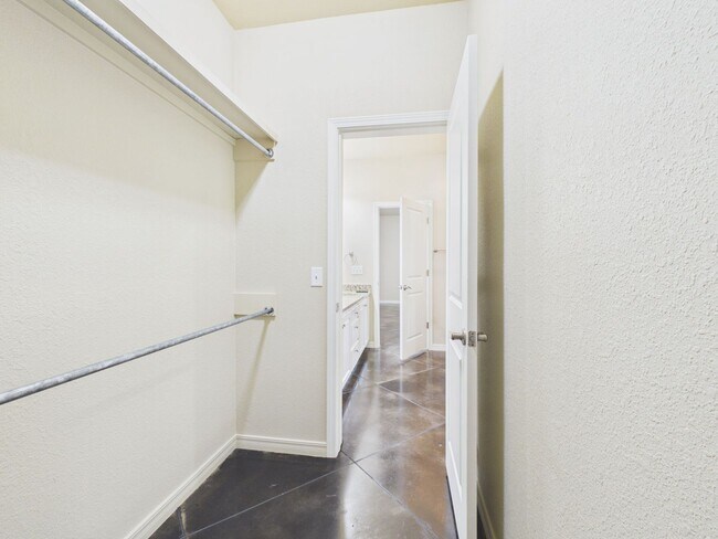 Building Photo - 9303 Kori Dr