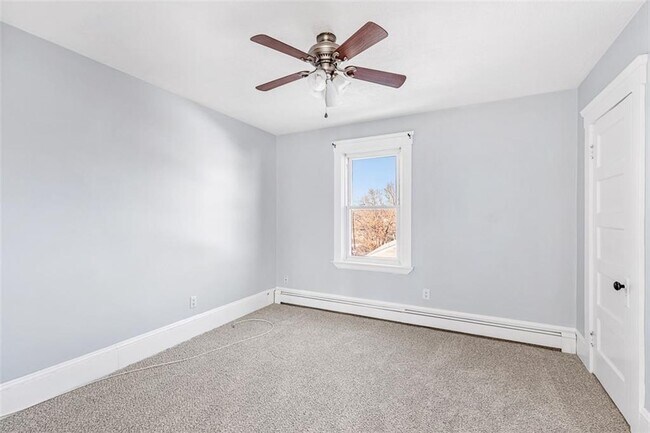 Building Photo - 2 Ann St