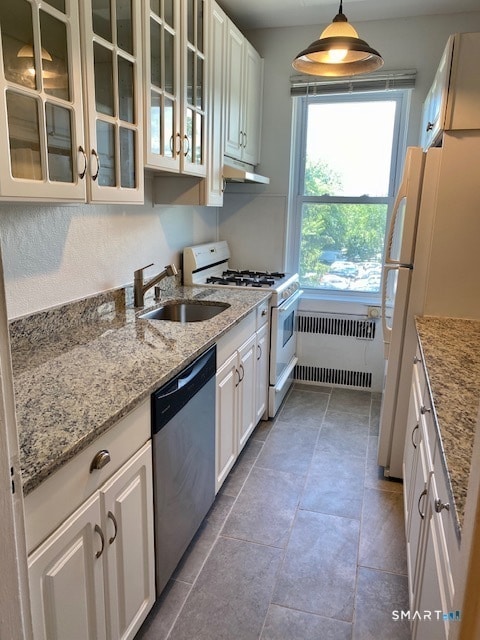 Building Photo - 70 Strawberry Hill Ave