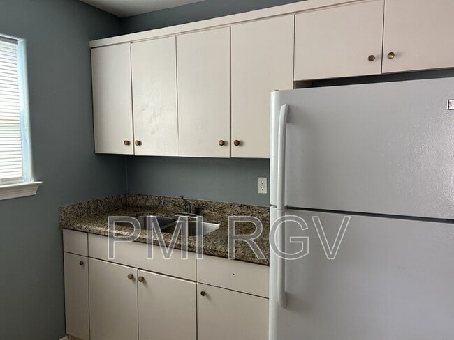 Building Photo - Avalon Garden Homes