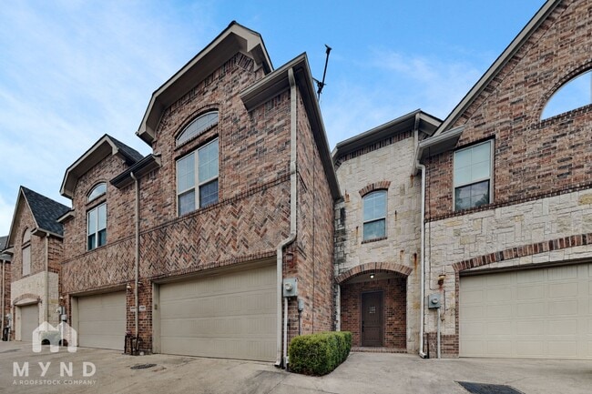 Building Photo - 2204 Apollonia Ln