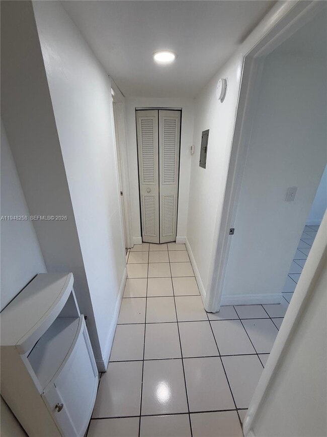 Building Photo - 7105 W 13th Ave