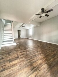Building Photo - 310 Marlow St