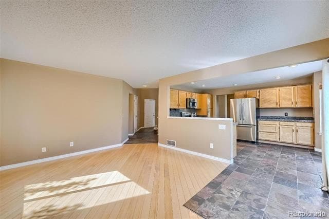 Building Photo - 9306 S Pepperwood Ln