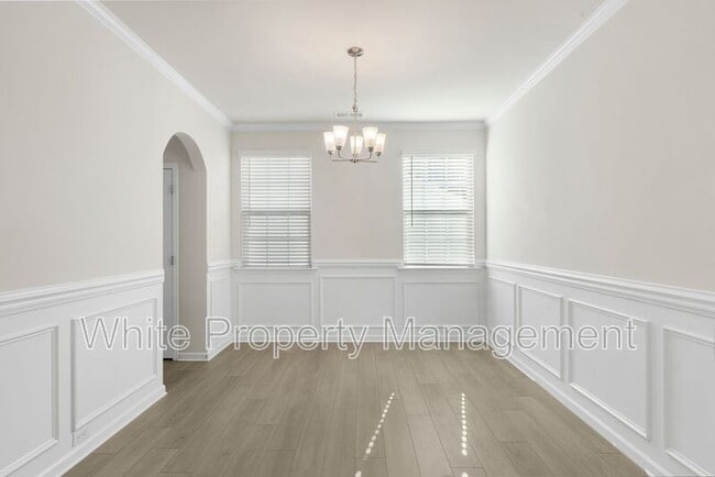Building Photo - 2039 Morning Gold Dr