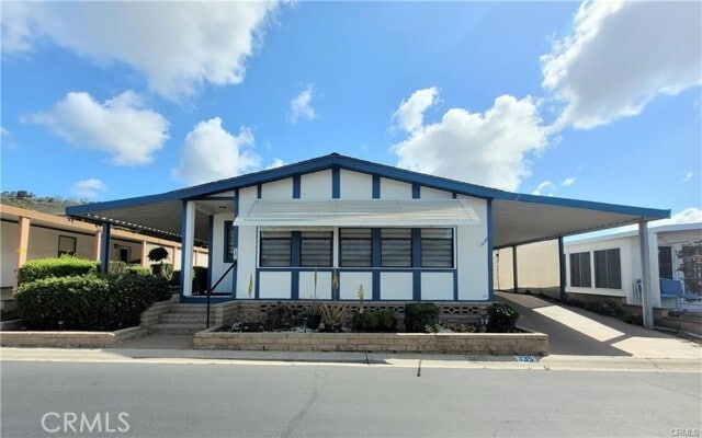 Primary Photo - 909 Richland Rd
