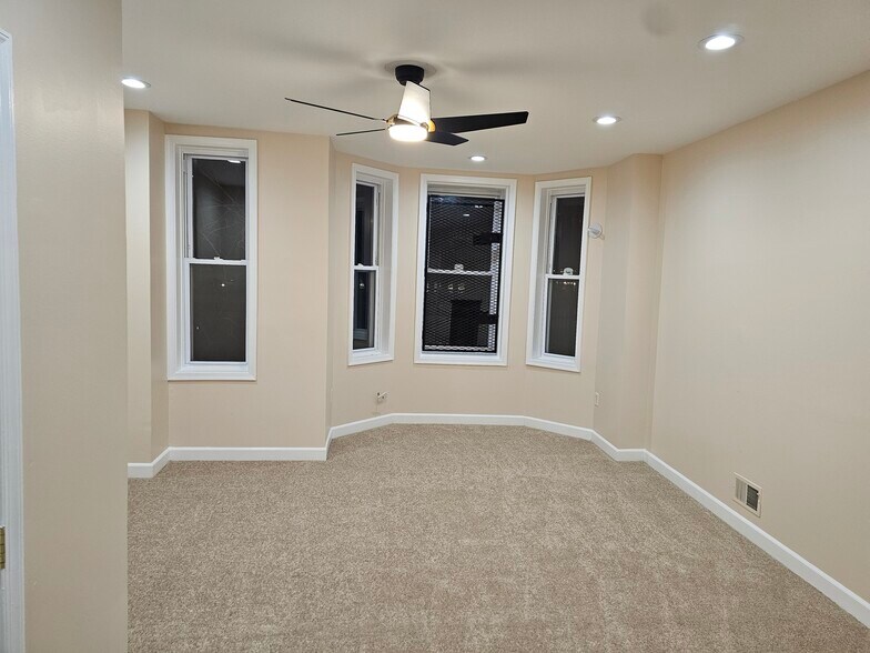 2nd Floor Rear Bedroom - 1919 Saint Paul St