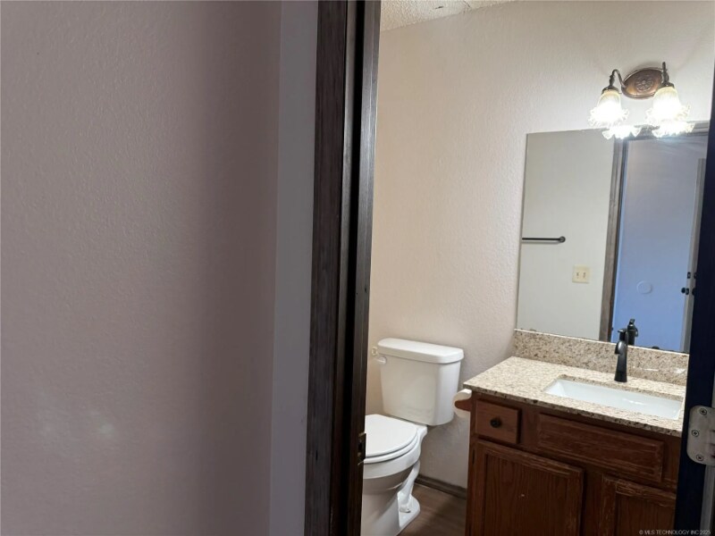 Building Photo - 2403 N Jay St