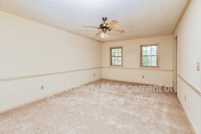 Building Photo - 938 Lost Valley Dr SE