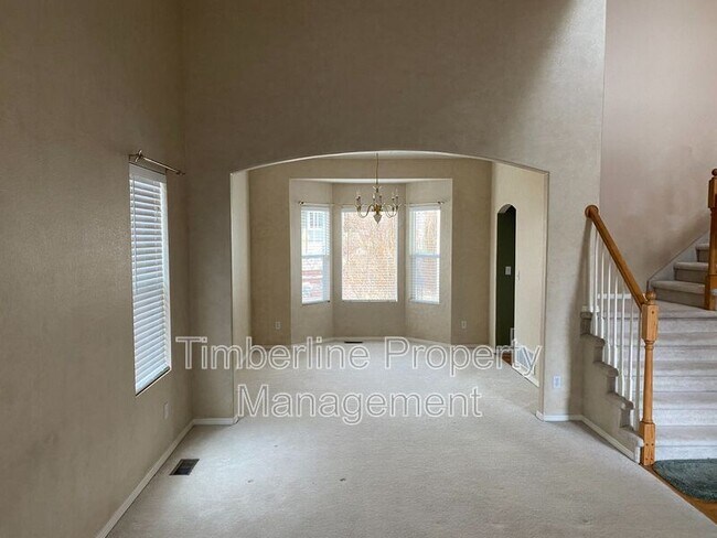 Building Photo - 1628 Lily Lake Dr