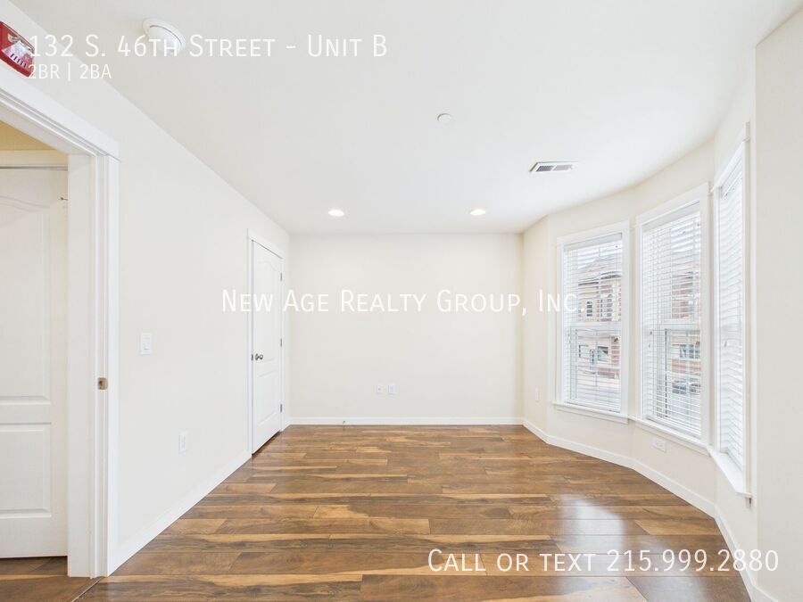 Building Photo - 132 S 46th St