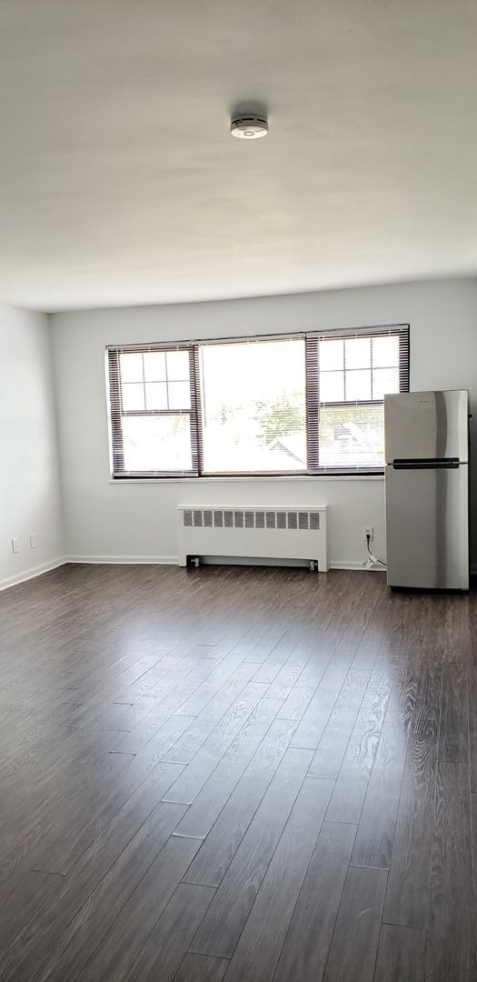 Interior Photo - NEWLY RENOVATED STUDIO APARTMENT