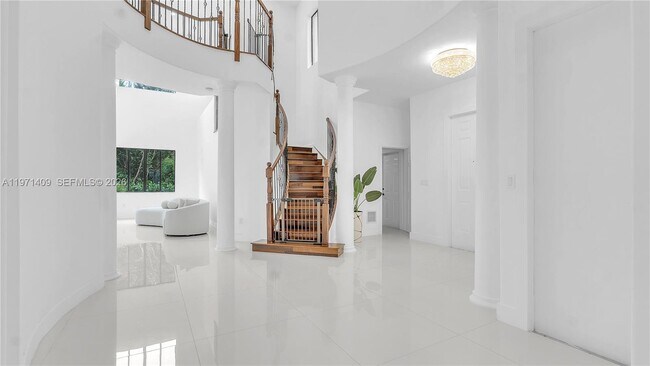 Building Photo - 7803 SW 194th Terrace