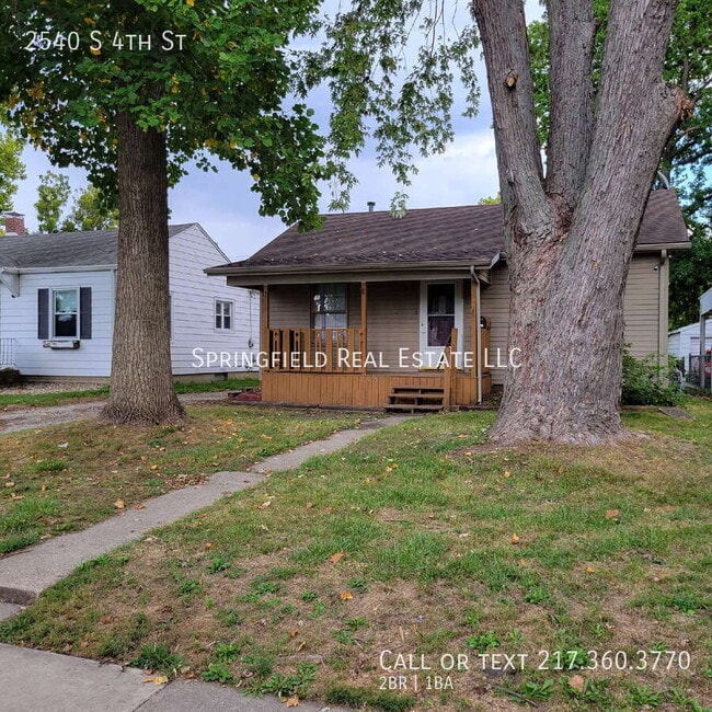 Building Photo - 2540 S 4th St