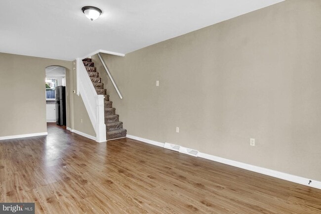 Building Photo - Coming Soon- Spacious 3 Bedroom Home with ...