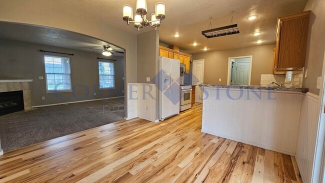 Building Photo - Beautiful Home with Separate Office/Bonus Room!