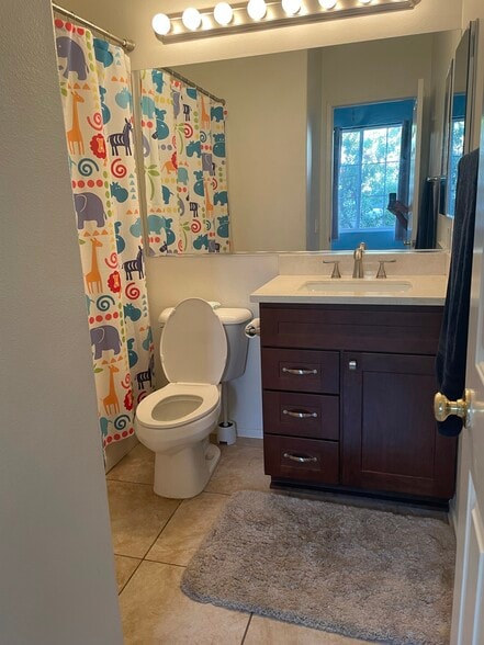 Building Photo - 21 Bradford