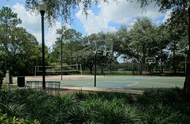 Building Photo - 9481 Highland Oak Dr