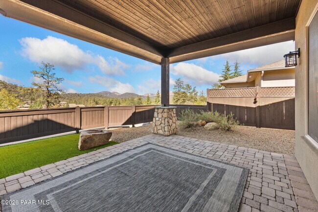 Building Photo - 1476 Sierry Peaks Dr
